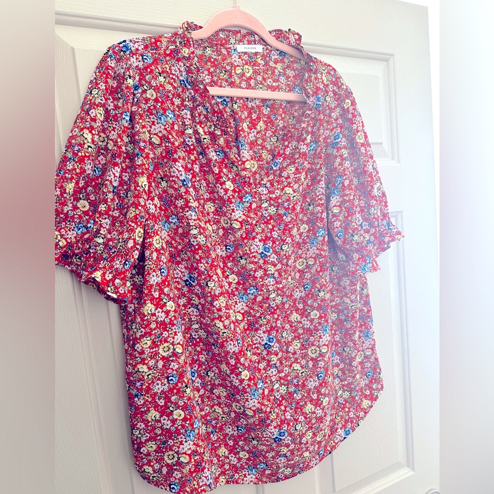 Pleione short sleeve blouse